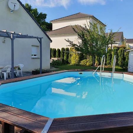 Villa Du Pic Vert 105M2 , 4 Chambres De Plain-Pied Avec Piscine A Montfaucon Montfaucon  Dış mekan fotoğraf